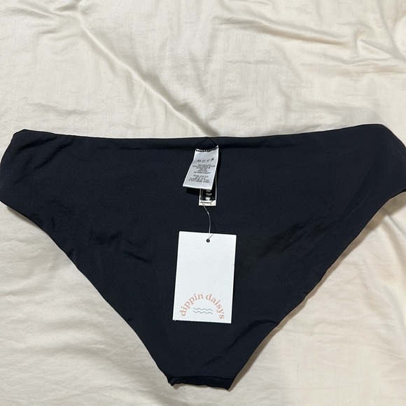 NWT DIPPIN DAISY BIKINI - Picture 3 of 8